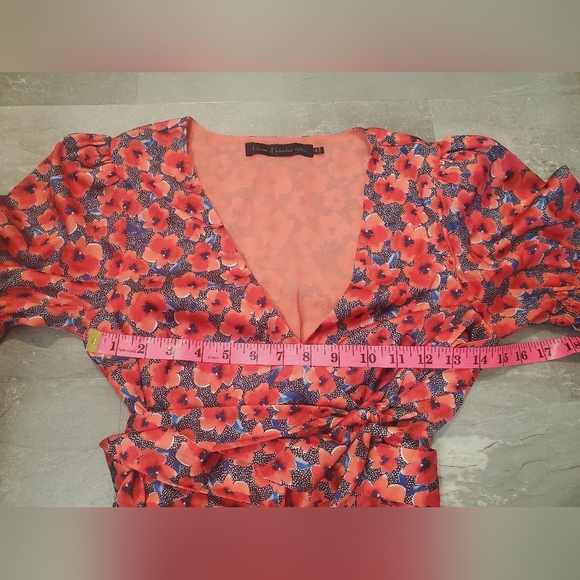 House Of Harlow 1960 Aja Mini Dress in Red Poppy Floral. Blue, White, Black. S. - Picture 7 of 14